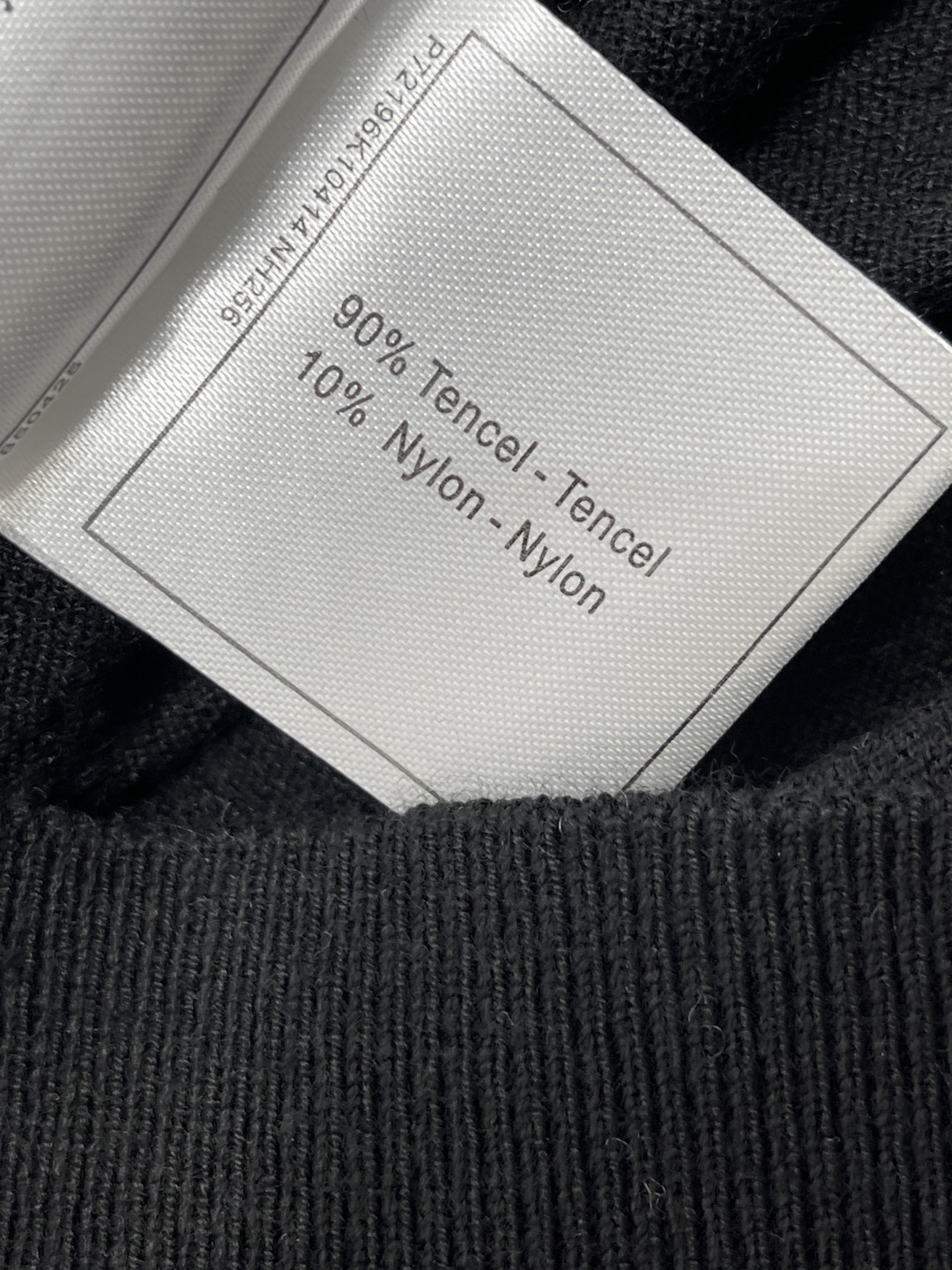 Women's short sleeves